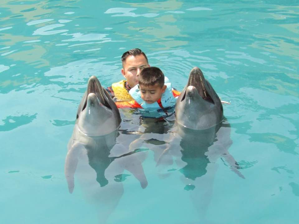 Krystal International Vacation Club Reviews CICI Water Park In Acapulco (1)